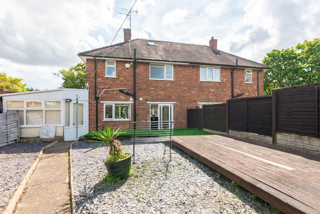 Birmingham Great Barr Property Near Junction 7 M6 Exterior photo